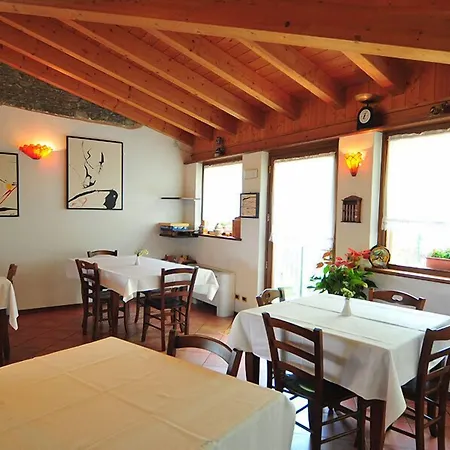 La Fonte Di Mariella Gravedona