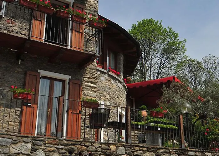 Landhuis La Fonte Di Mariella Gravedona